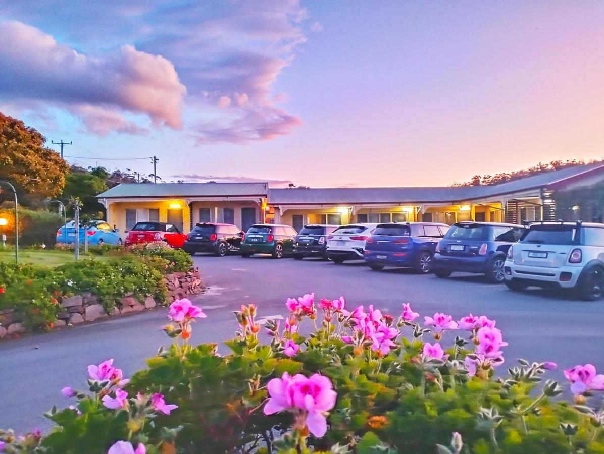 Wintersun Gardens Motel Bicheno Dış mekan fotoğraf