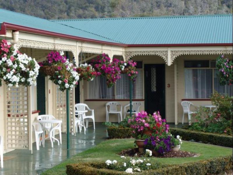 Wintersun Gardens Motel Bicheno Dış mekan fotoğraf