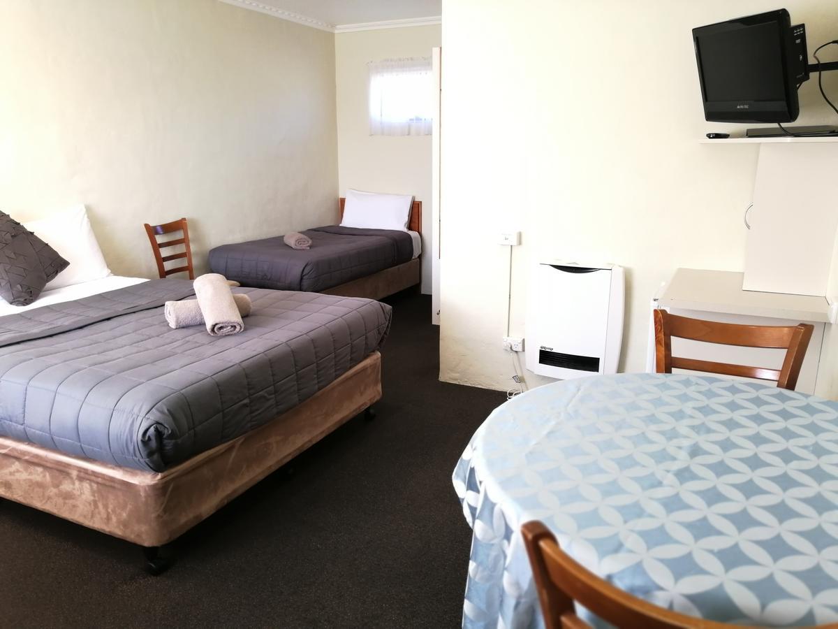 Wintersun Gardens Motel Bicheno Dış mekan fotoğraf