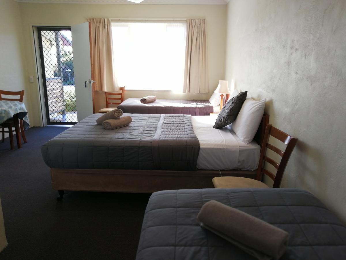 Wintersun Gardens Motel Bicheno Dış mekan fotoğraf